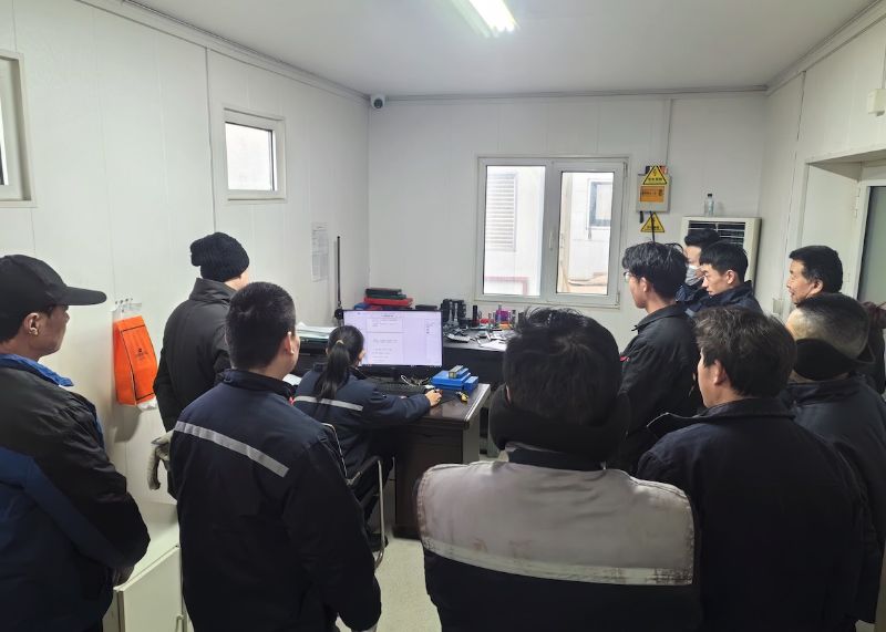 உற்பத்தி பாதுகாப்பு கூட்டம்